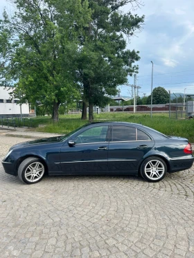Mercedes-Benz E 220, снимка 4
