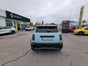 Renault 4 Iconic E-tech EV150 52kWh, снимка 6
