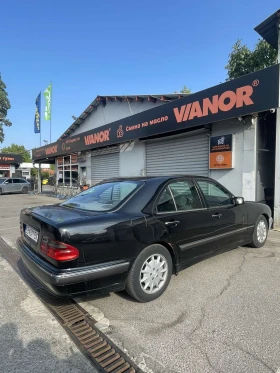 Обява за продажба на Mercedes-Benz E 270 ~5 800 лв. - изображение 2