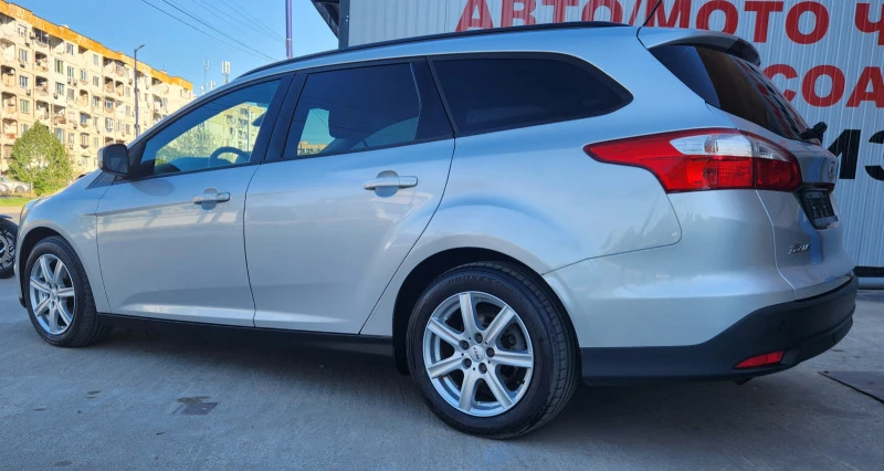 Ford Focus, снимка 2 - Автомобили и джипове - 47378524