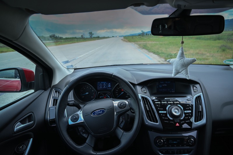 Ford Focus, снимка 9 - Автомобили и джипове - 45557707