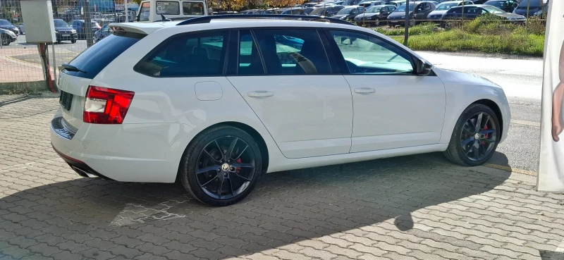 Skoda Octavia 2.0 VRS 220KC  Бяла Перла Топ , снимка 7 - Автомобили и джипове - 47618906