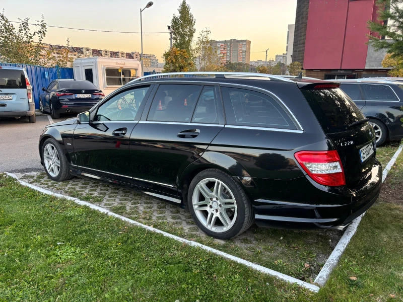 Mercedes-Benz C 220 AMG-line, снимка 5 - Автомобили и джипове - 47734431