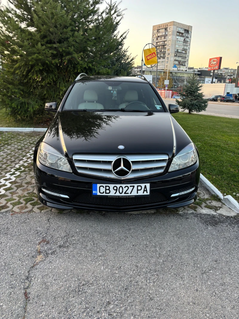 Mercedes-Benz C 220 AMG-line, снимка 3 - Автомобили и джипове - 47734431