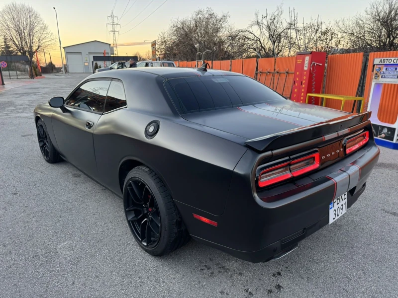 Dodge Challenger 5.7 HEMI, GAZ, снимка 5 - Автомобили и джипове - 48369316