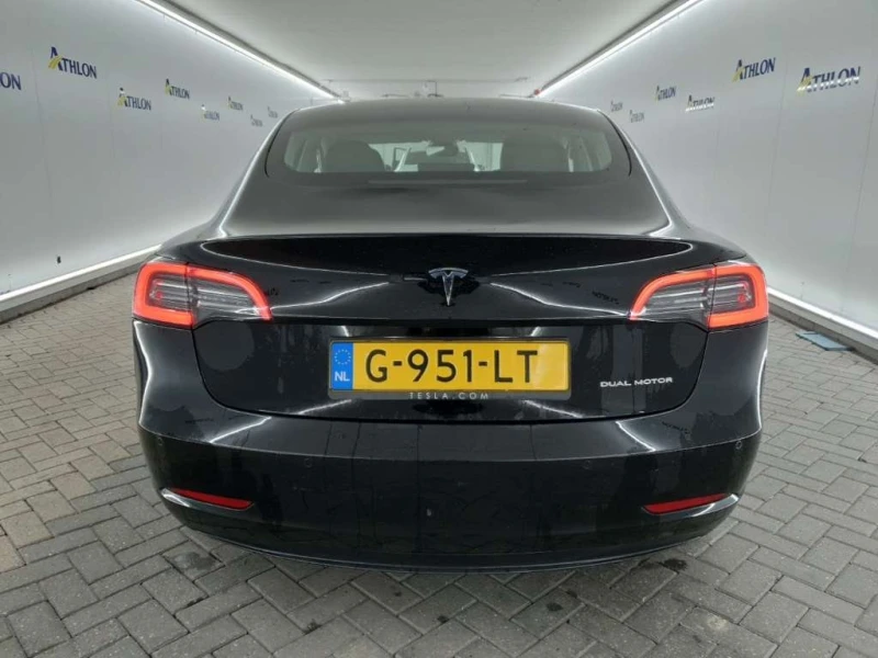 Tesla Model 3  4х4 Европейска Гаранция, снимка 13 - Автомобили и джипове - 49306042