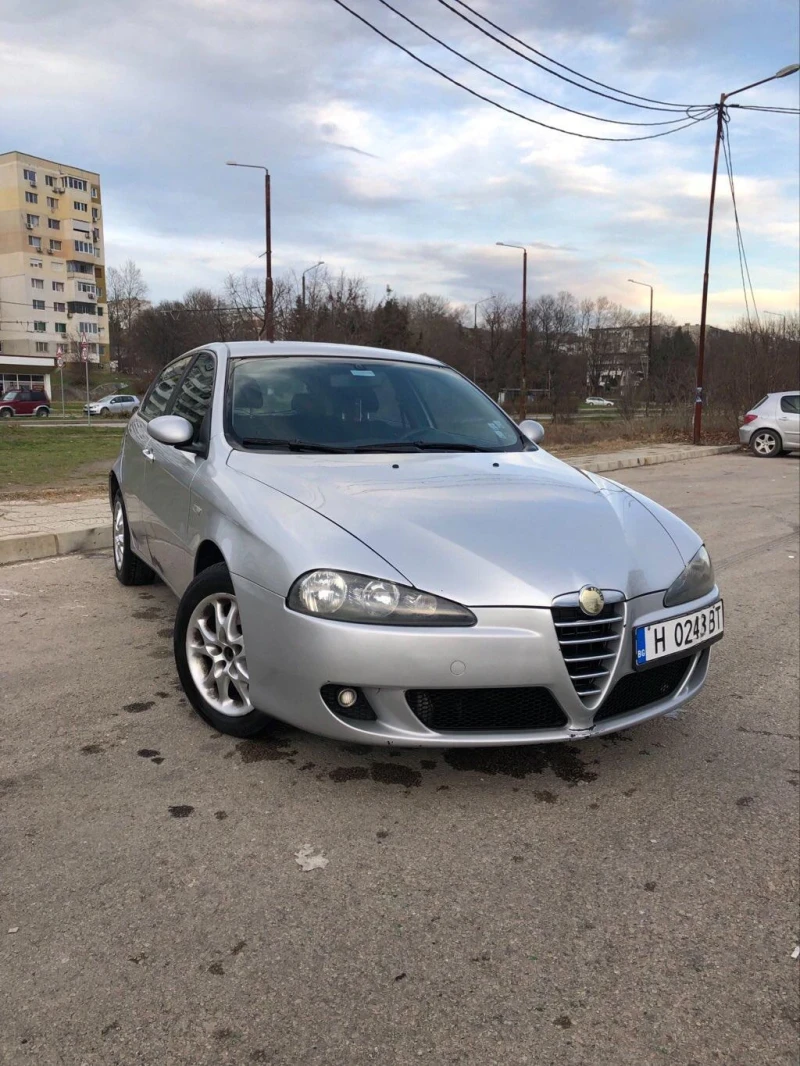 Alfa Romeo 147 1.9 jtdm, снимка 2 - Автомобили и джипове - 49411335