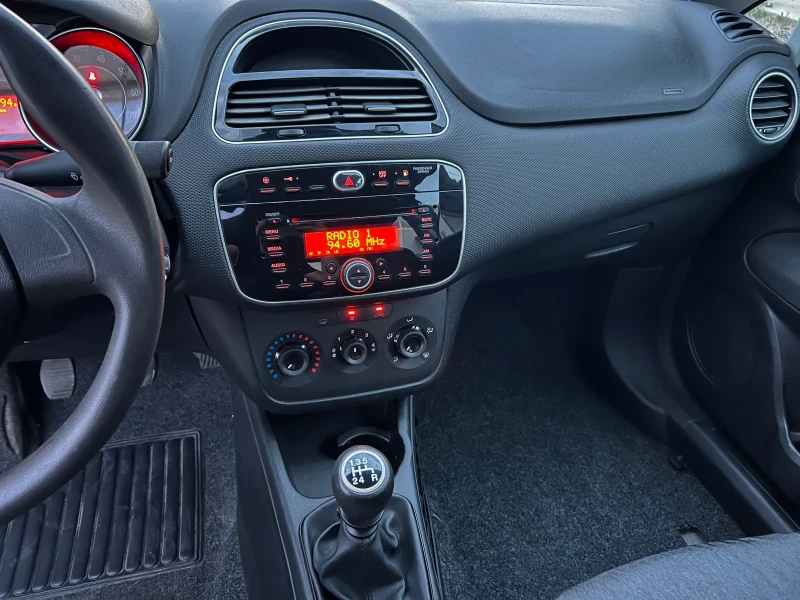 Fiat Punto 1.4i-78к.с.-GPL/ EURO6B/ ИТАЛИЯ, снимка 15 - Автомобили и джипове - 50712171