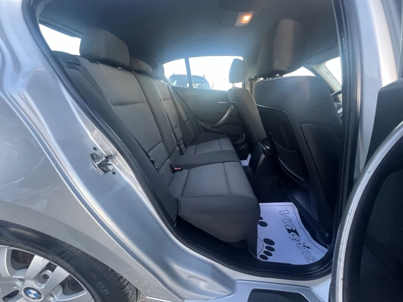 BMW 120, снимка 13 - Автомобили и джипове - 52304079