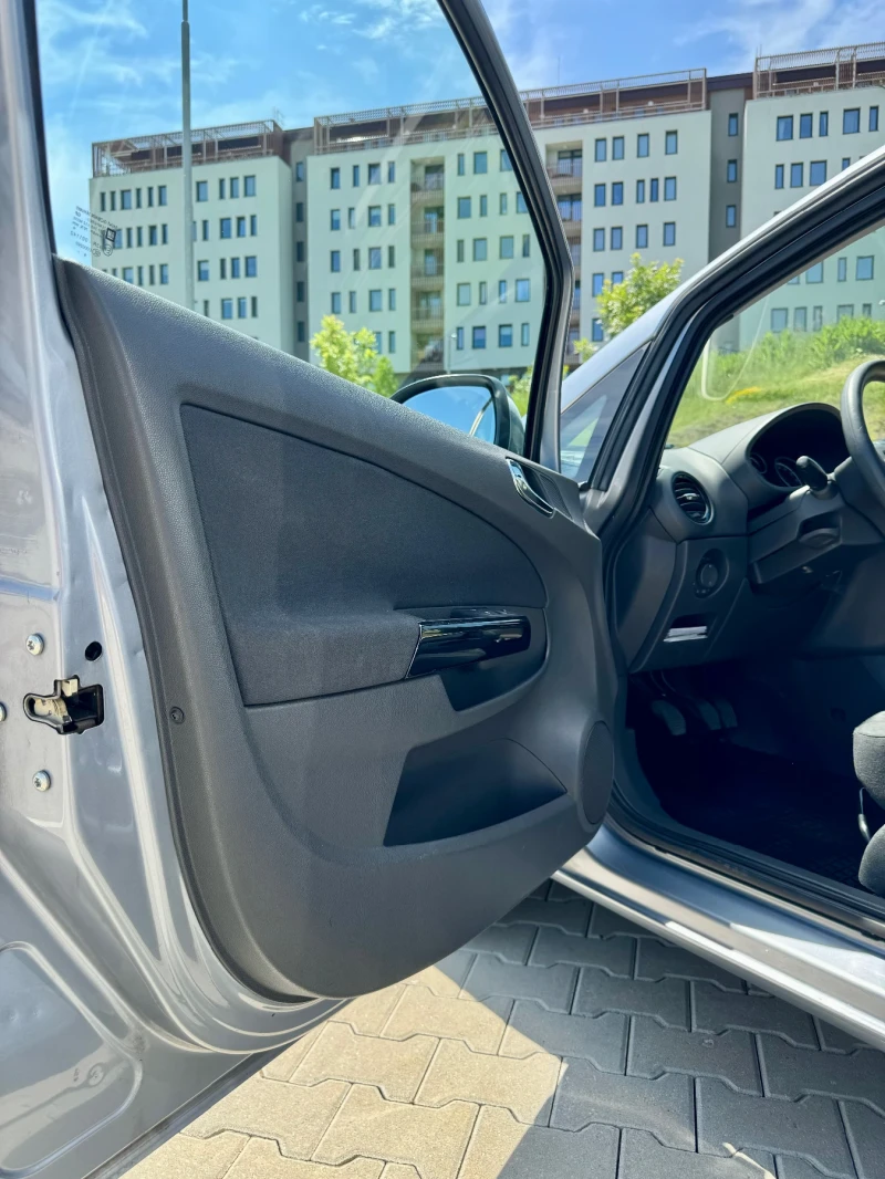 Opel Corsa D 1.2, снимка 10 - Автомобили и джипове - 52500075