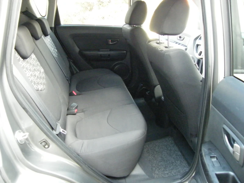 Kia Soul 1.6CRDI, снимка 14 - Автомобили и джипове - 52503262