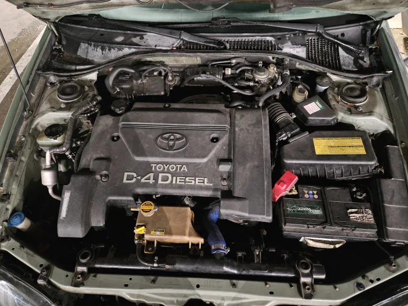 Toyota Avensis, снимка 8 - Автомобили и джипове - 52675174