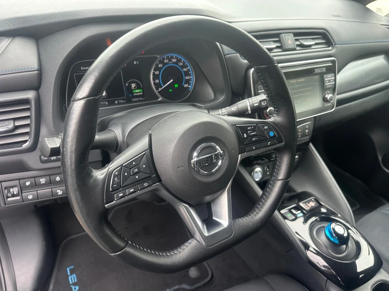 Nissan Leaf  40kw* REALNI KM* FULL* , снимка 9 - Автомобили и джипове - 52694644