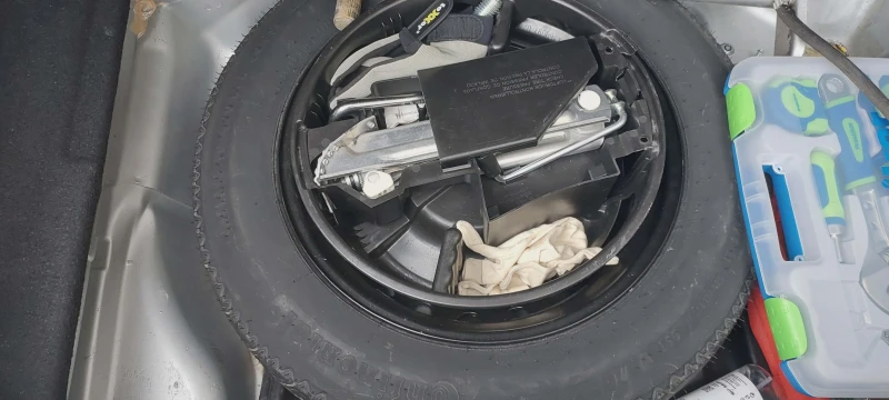 Mercedes-Benz C 180 compresor, снимка 15 - Автомобили и джипове - 52803839