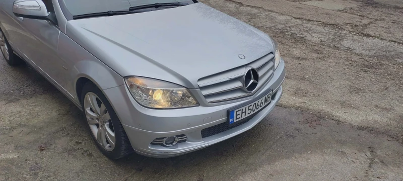 Mercedes-Benz C 180 compresor, снимка 7 - Автомобили и джипове - 52803839