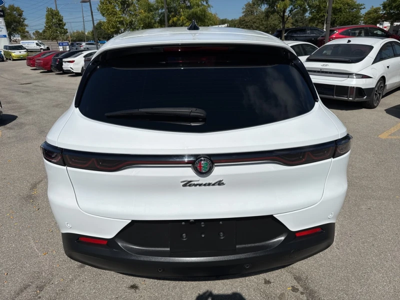 Alfa Romeo Tonale  SPRINT | AWD l * АВТОКРЕДИТ , снимка 4 - Автомобили и джипове - 52830184