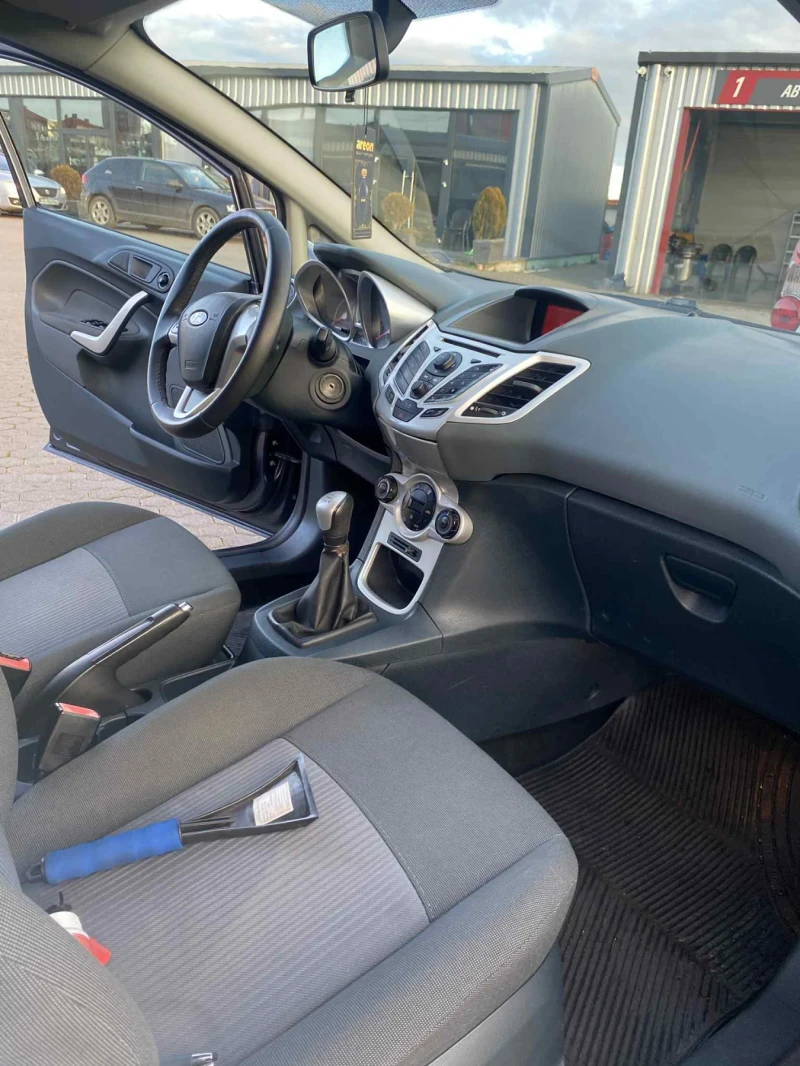 Ford Fiesta 1.4 TDCI, снимка 8 - Автомобили и джипове - 53126242