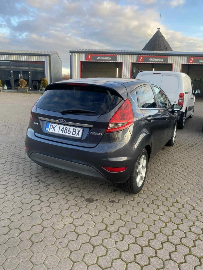 Ford Fiesta 1.4 TDCI, снимка 5 - Автомобили и джипове - 53126242