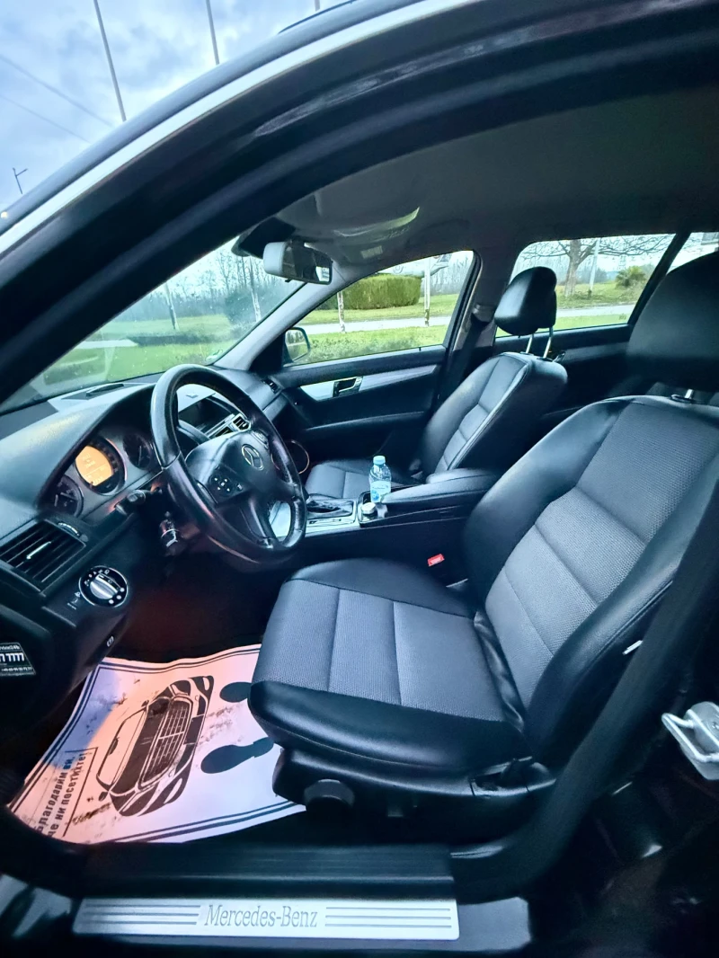 Mercedes-Benz C 220 646 Авангард Автоматик, снимка 13 - Автомобили и джипове - 53481938