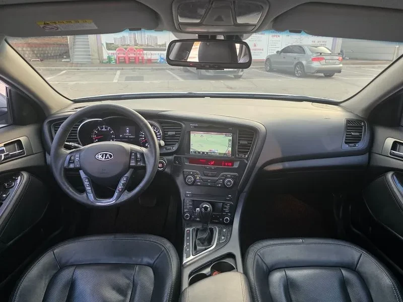 Kia K5 2.0, снимка 7 - Автомобили и джипове - 54262491