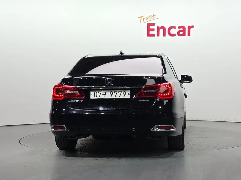 Honda Legend 3.5, снимка 4 - Автомобили и джипове - 55352194