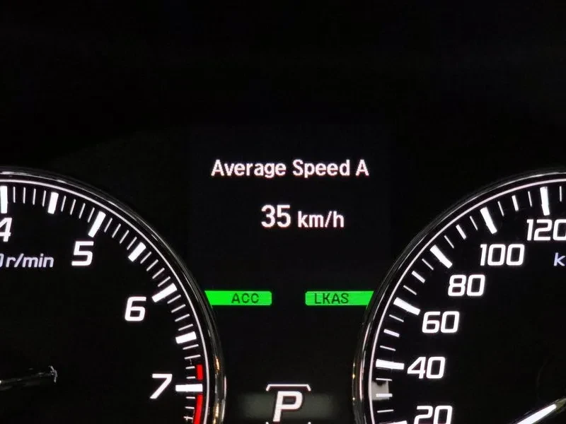Honda Legend 3.5, снимка 16 - Автомобили и джипове - 55352194