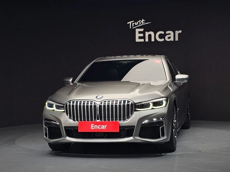 BMW 740 740i M Sport| 326к.с.| ВКЛ.ТЕХНОТЕСТ, снимка 3 - Автомобили и джипове - 55571385