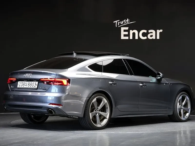 Audi A5 45 Tfsi Quattro Premium Sportback, снимка 2 - Автомобили и джипове - 55816777