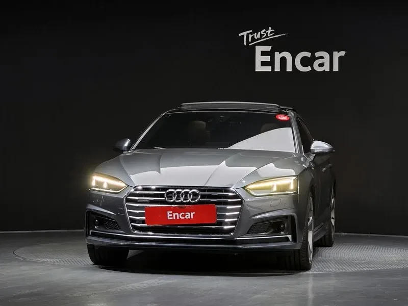 Audi A5 45 Tfsi Quattro Premium Sportback, снимка 3 - Автомобили и джипове - 55816777