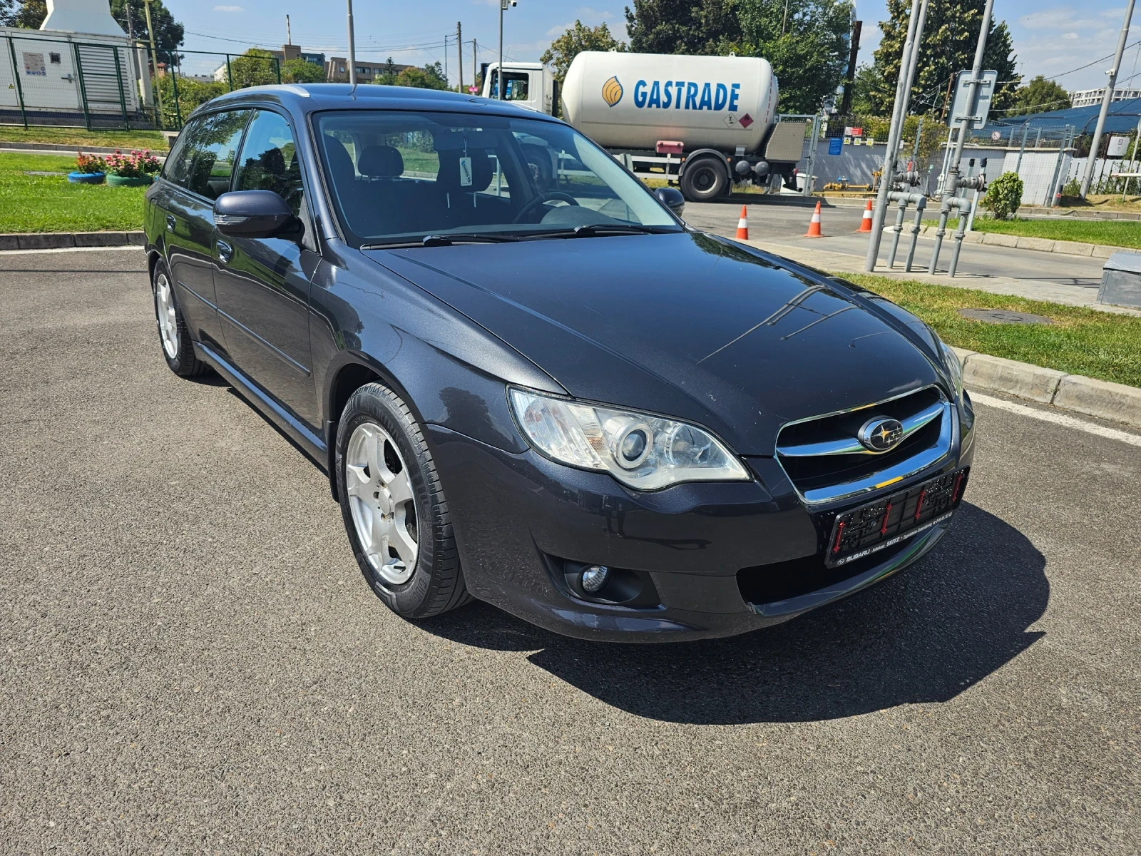 Subaru Legacy 2.0i 150к.с газ/бензин  - изображение 7