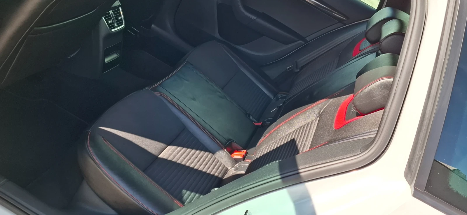 Skoda Octavia 2.0 VRS 220KC      | Mobile.bg   13