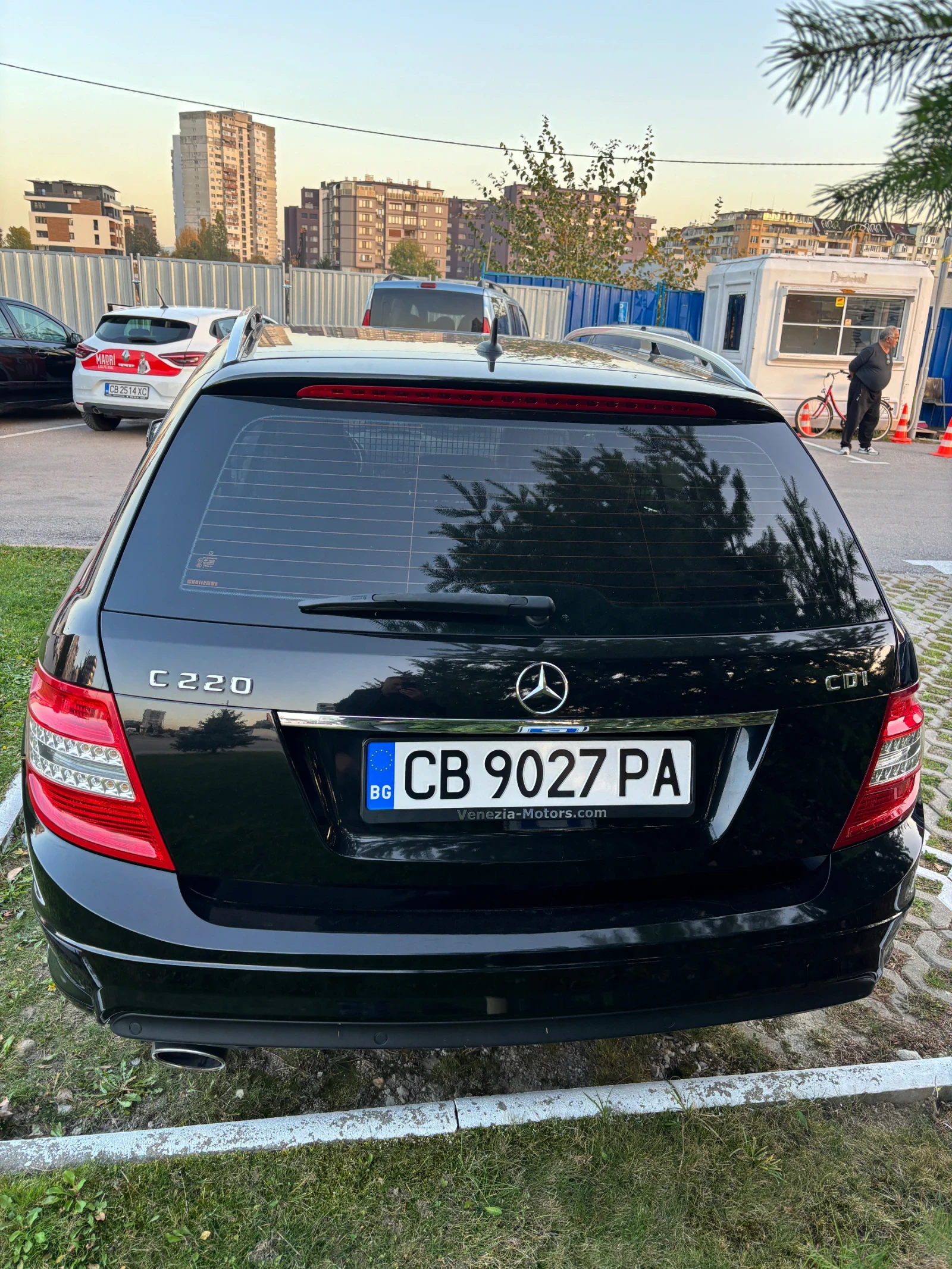 Mercedes-Benz C 220 AMG-line - изображение 6