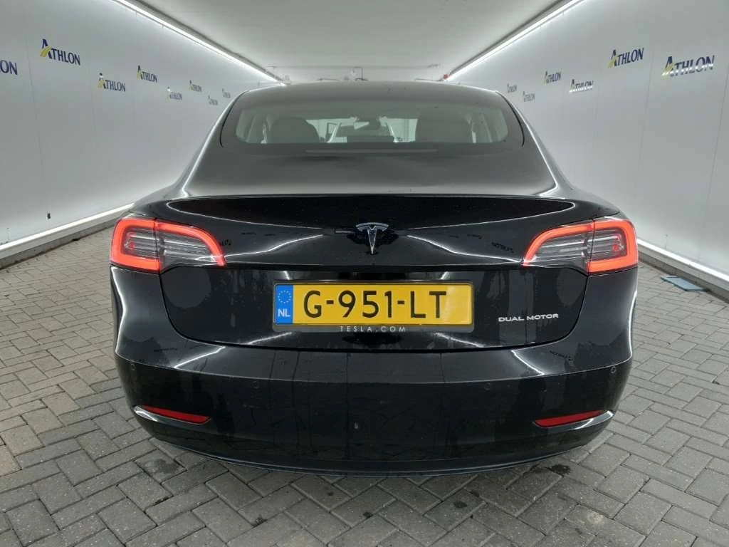 Tesla Model 3  44   | Mobile.bg   12