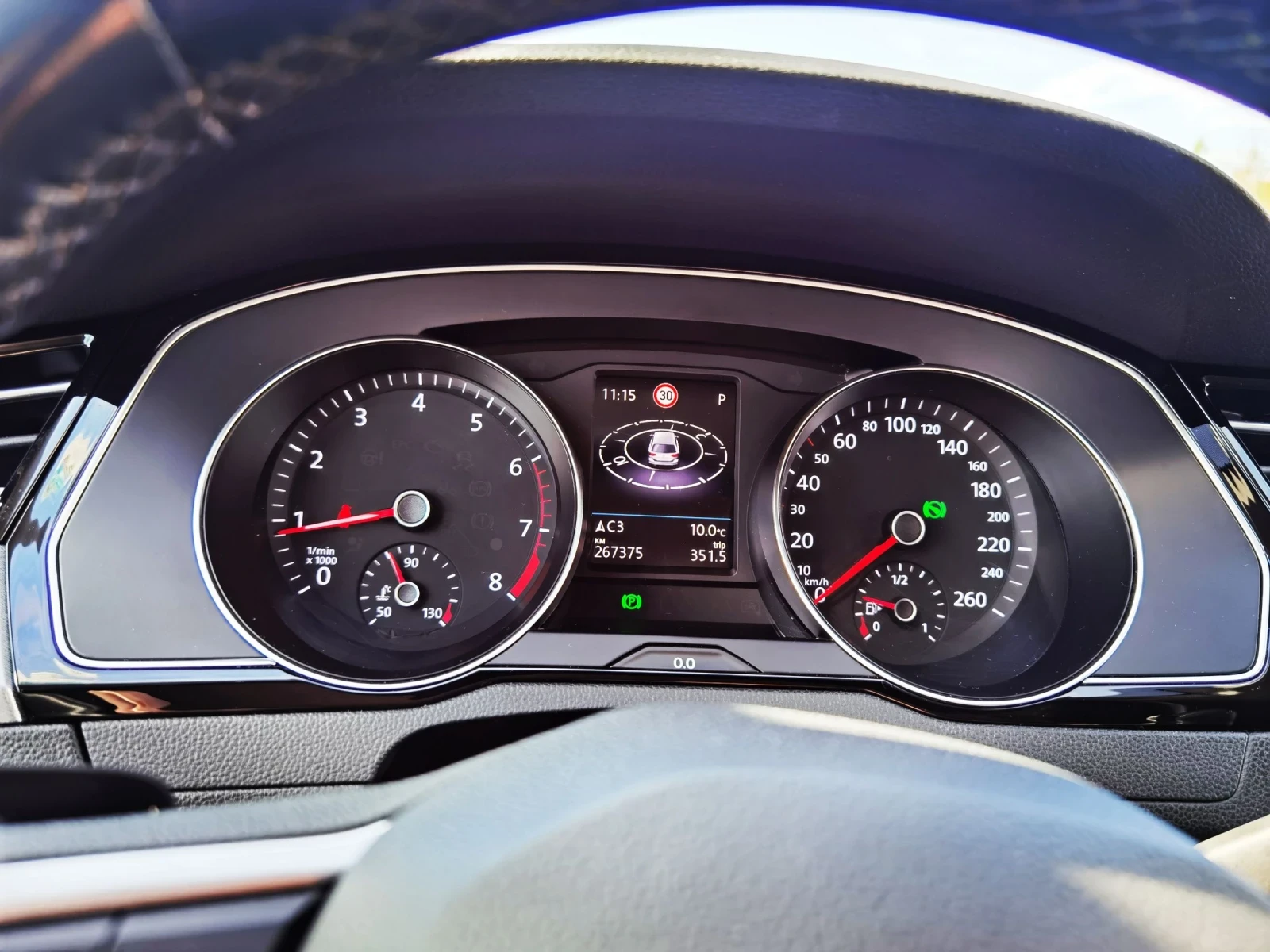 VW Passat Business 2.0 TSI OPF DSG 7 - изображение 10