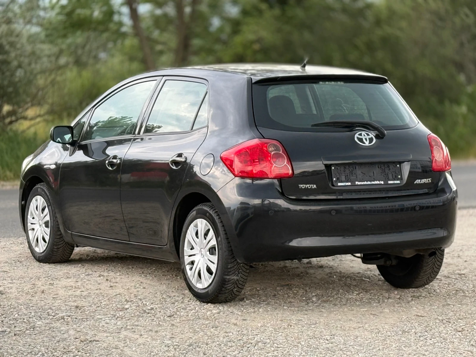 Toyota Auris 1.4 i LIZING - изображение 4