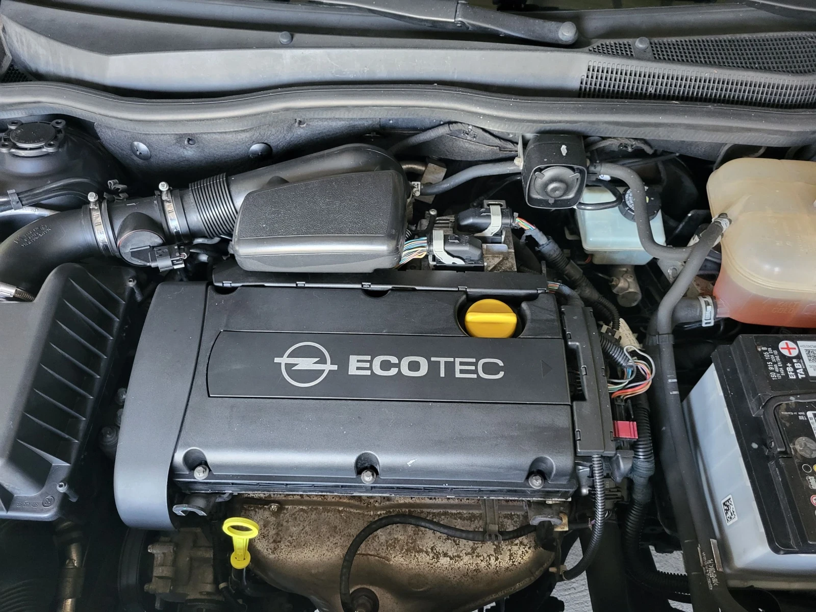 Opel Astra , GTC,  - изображение 4