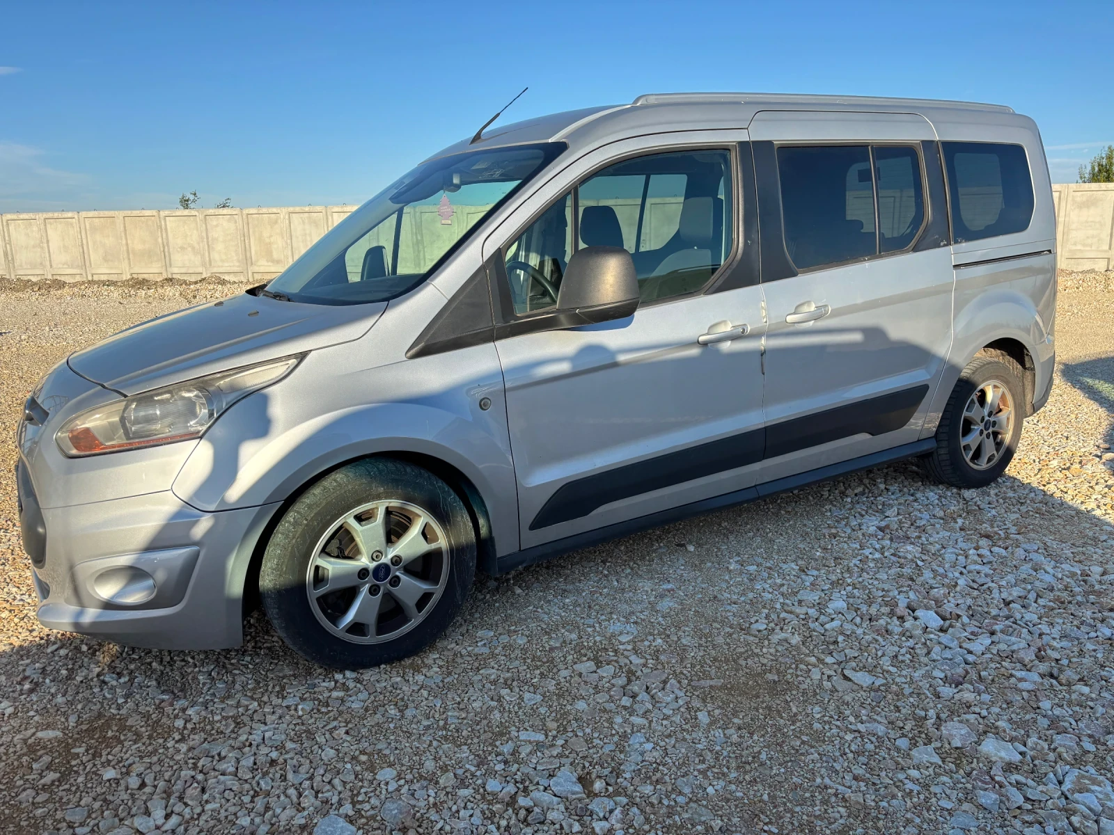 Ford Tourneo Connect 1.6 TDCI - изображение 2