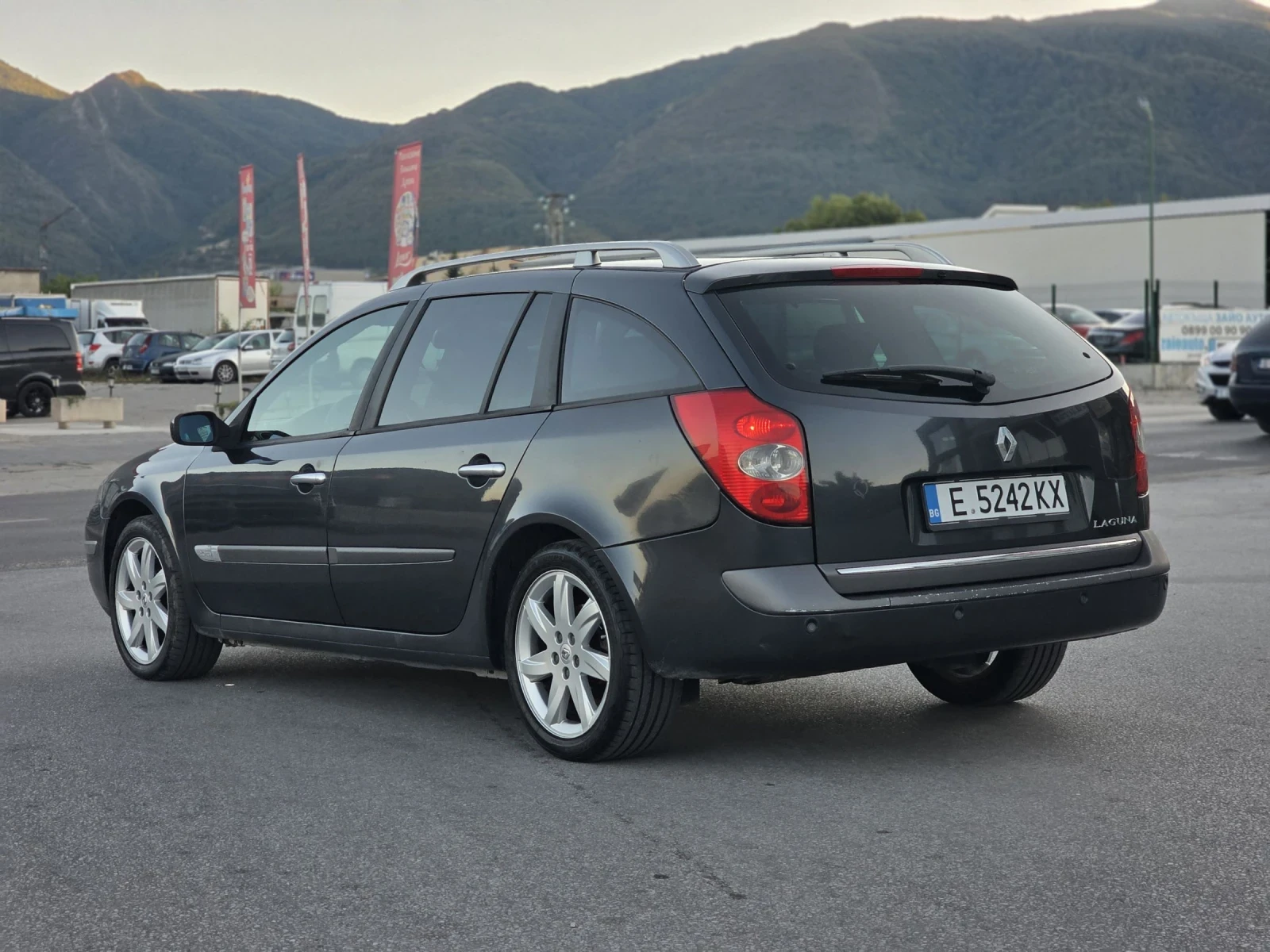 Renault Laguna 2.0i ГАЗ 130 к.с.  - изображение 3