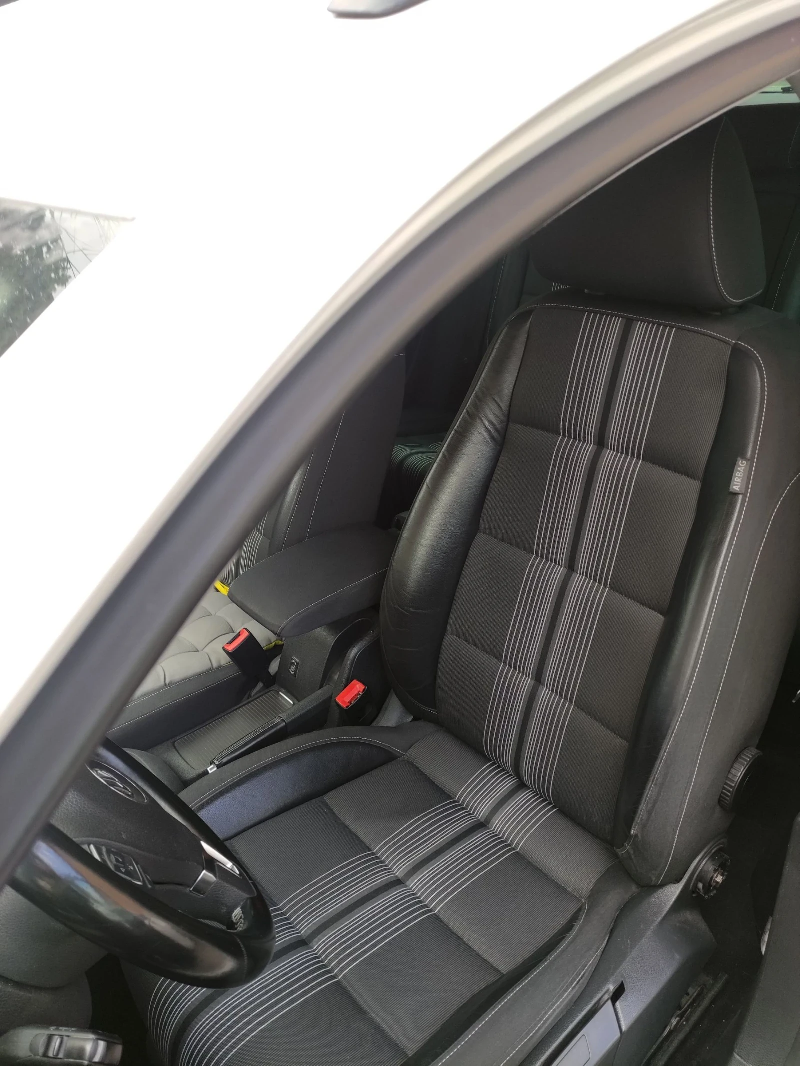 VW Golf Variant, снимка 8 - Автомобили и джипове - 52910570