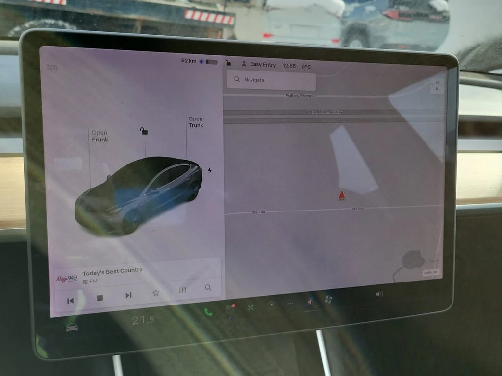 Tesla Model 3 * LONG RANGE * CARFAX * ��� ������������ ������ | Mobile.bg � ����������� 10