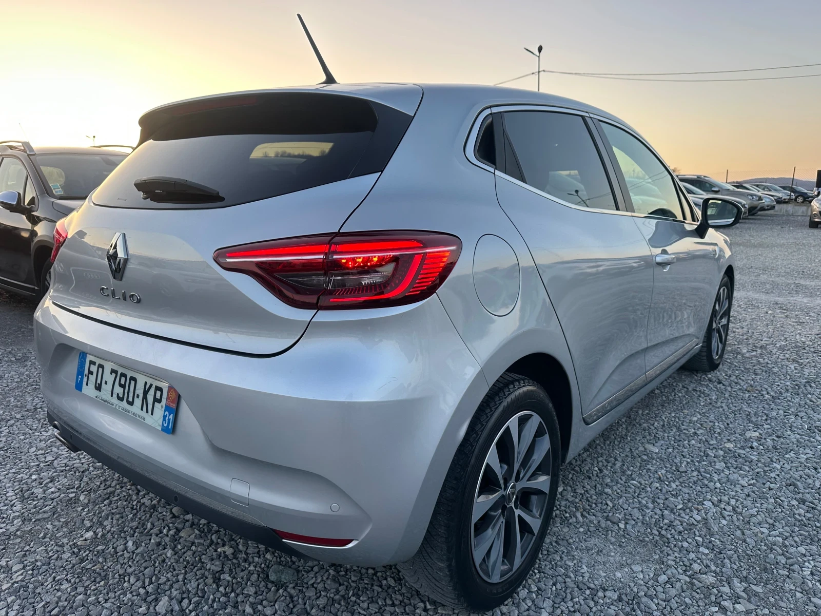 Renault Clio 1.0i Turbo 2020/06M 107888km* Kteo* Ok EVRO6, снимка 4 - Автомобили и джипове - 53816879