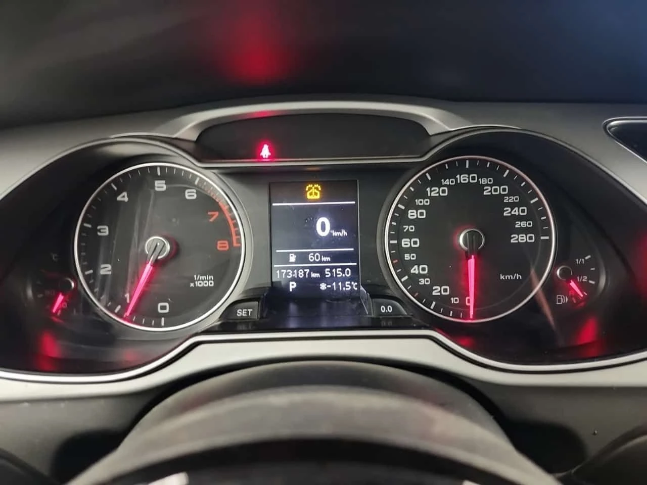 Audi A4 * KOMFORT PLUS * CARFAX * ЦЕНА ДО БГ, снимка 9 - Автомобили и джипове - 53962871