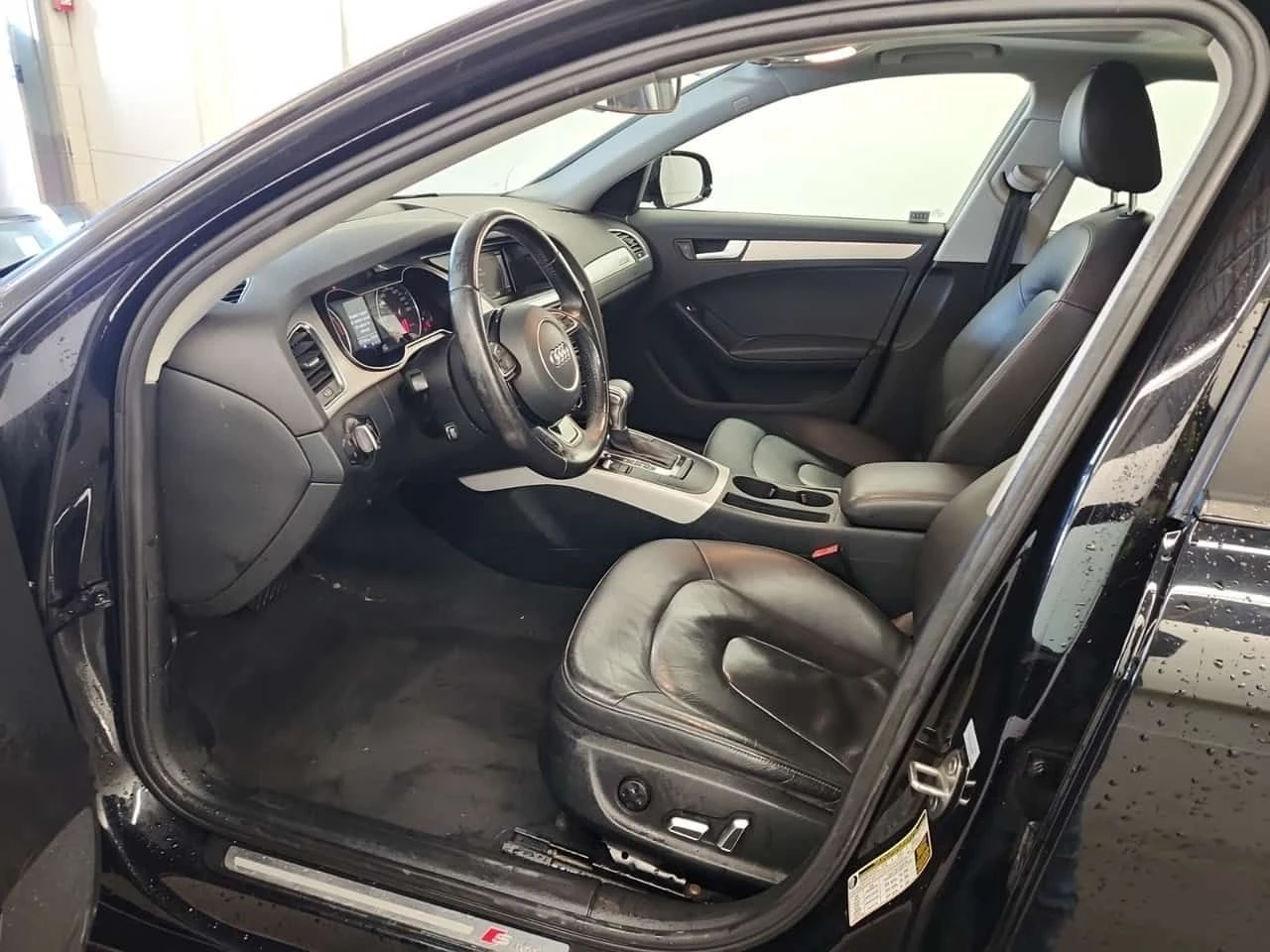 Audi A4 * KOMFORT PLUS * CARFAX * ЦЕНА ДО БГ, снимка 7 - Автомобили и джипове - 53962871