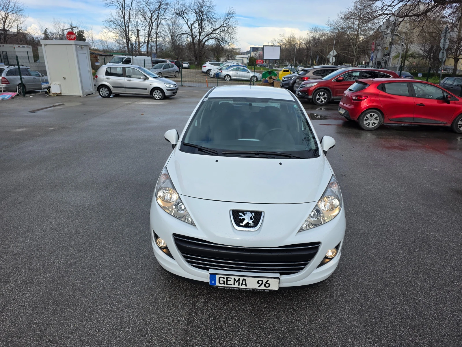 Peugeot 207 1.4 75кс. 88000км., снимка 16 - Автомобили и джипове - 54007537