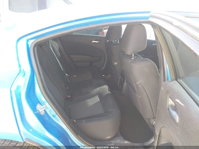 Dodge Charger 3.6l Sxt, снимка 8 - Автомобили и джипове - 54094401