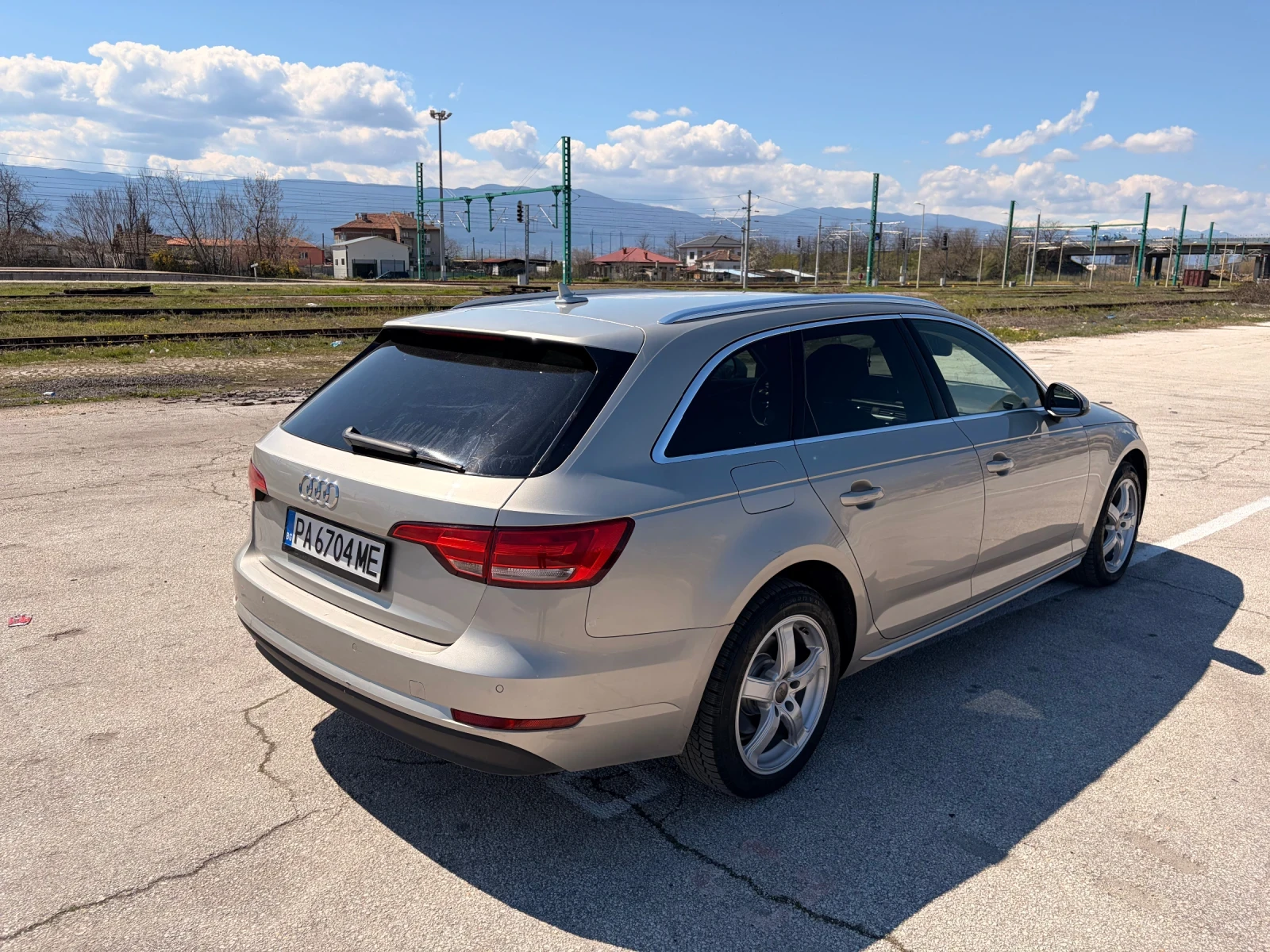 Audi A4 2.0 tdi , снимка 6 - Автомобили и джипове - 54101479