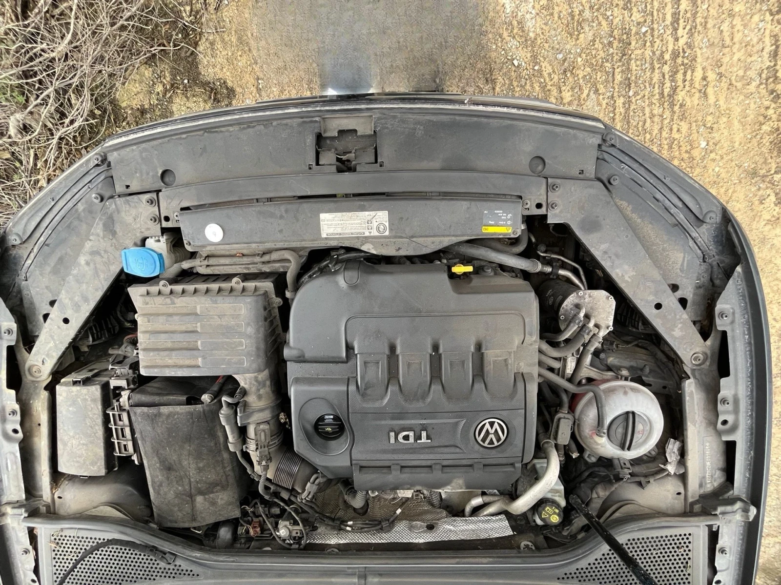 VW Passat b8 1.6tdi автомат, снимка 6 - Автомобили и джипове - 54195377
