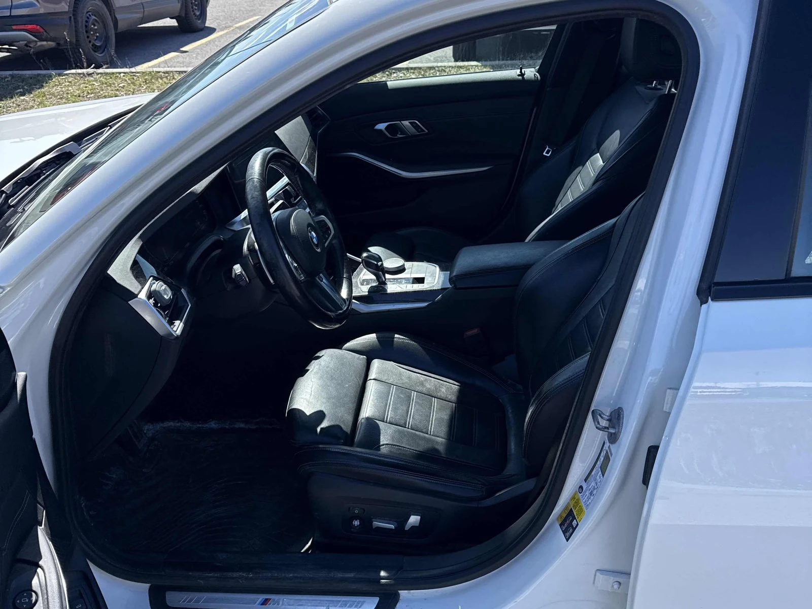 BMW 330 Очакван внос ! 330e xDrive, снимка 7 - Автомобили и джипове - 54263992