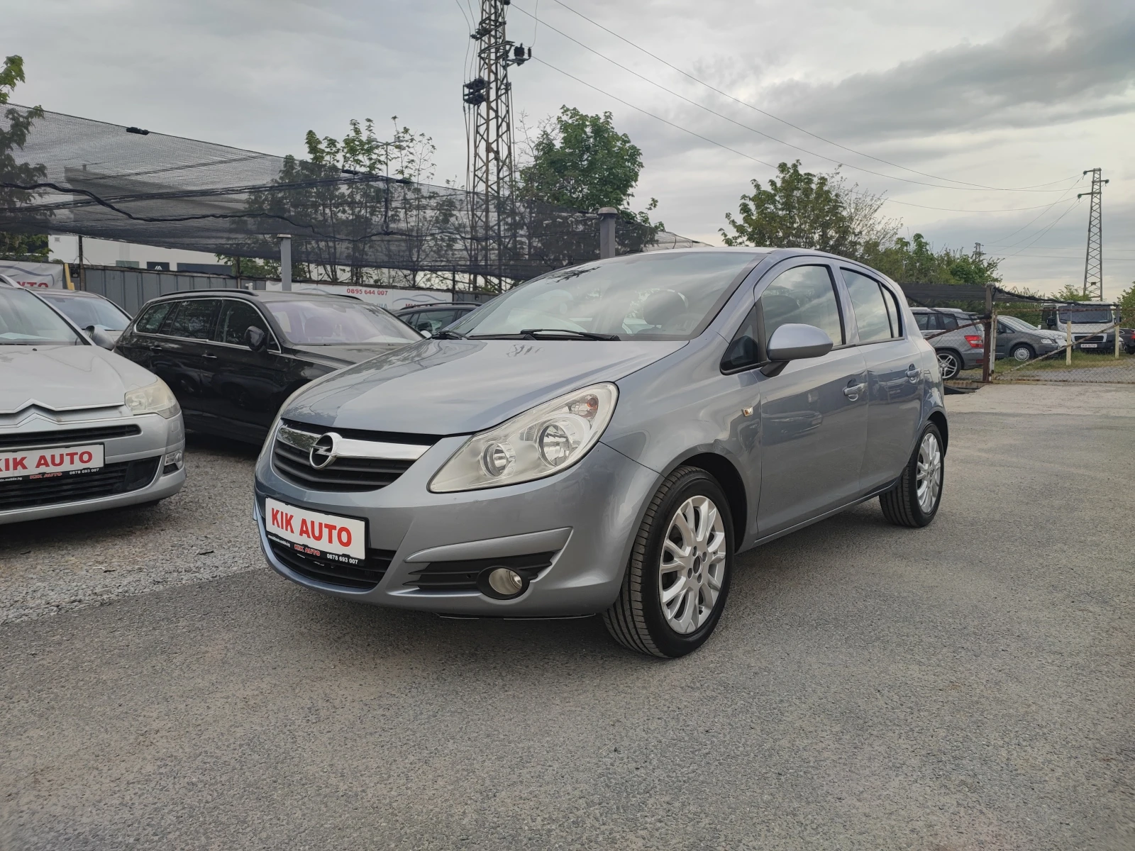 Opel Corsa 1.3CDTI - 75ks-ECO FLEX, снимка 2 - Автомобили и джипове - 54452003