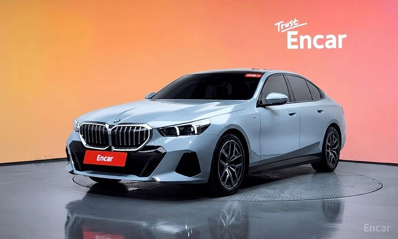 BMW 520 i* M* SPORT* ОБДУХВАНЕ* 360 КАМЕРА* 